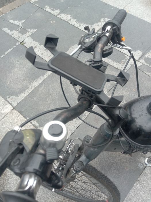 Bicicleta cu motor 2T