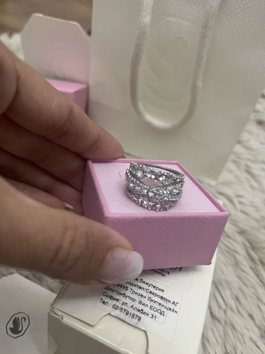Пръстен Swarovski размер 52