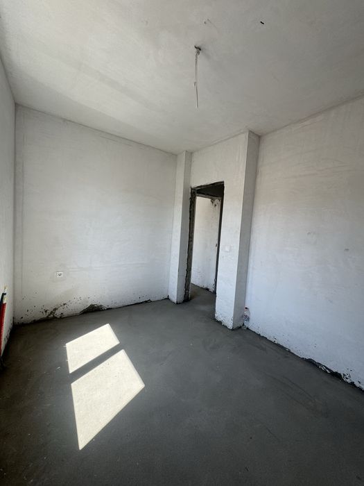 Продава се Двустаен апартамент в Търговище, Център - 66 кв.м за 1082 €/кв.м - Снимка #4