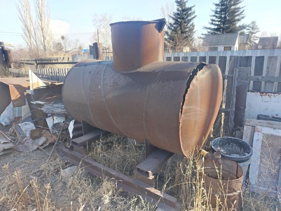 Продам железную бочку