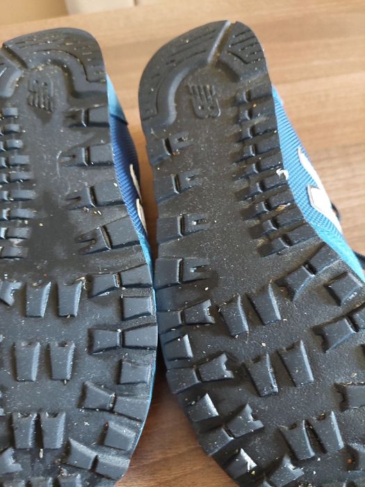 Adidasi copii 38 purtați o singura data.