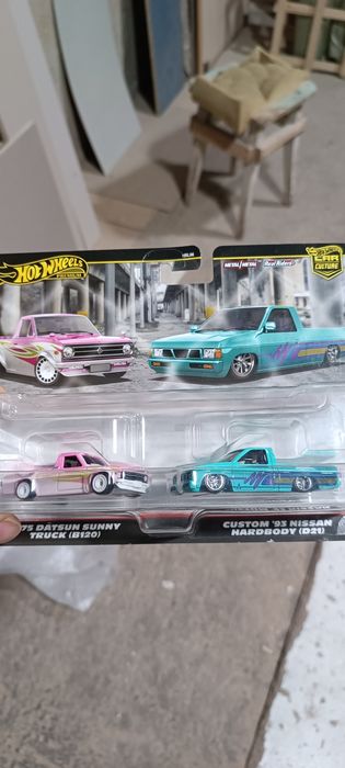 Hot wheels premium