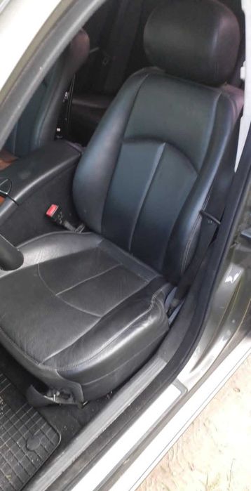 Vand Mercedes E200