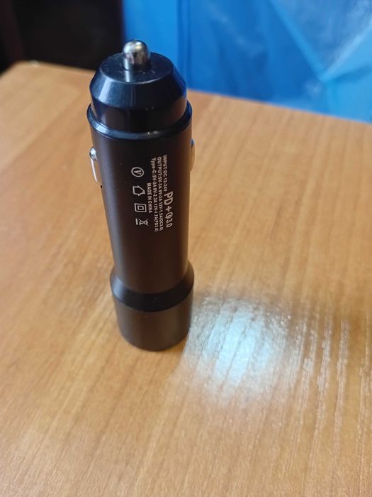 продам автомобильные зарядки