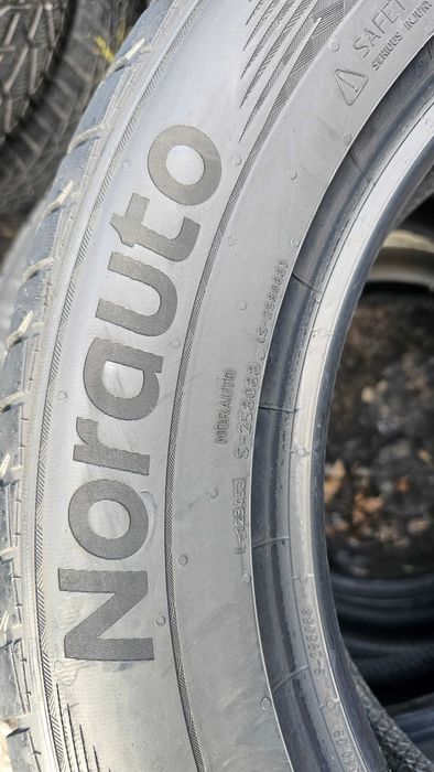 Anvelope 215/60/17 NORAUTO VARA