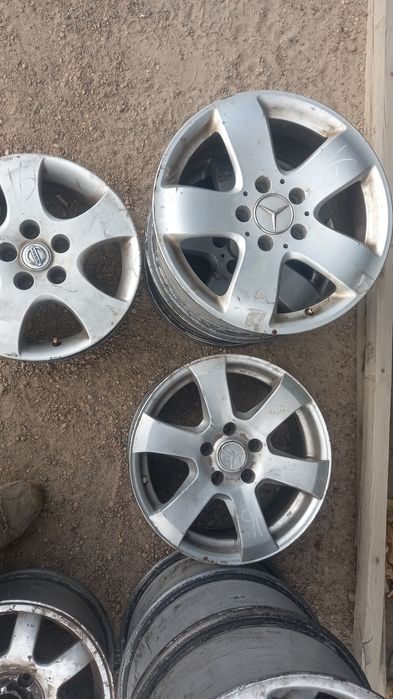 Диски для машин.