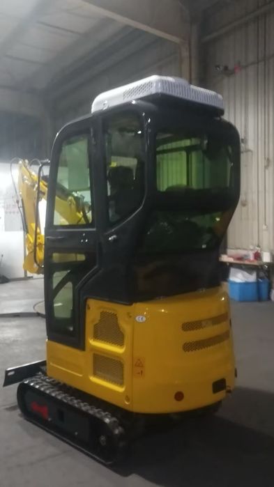 Мини экскватор  кабиналик