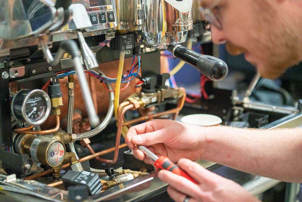 Service reparatii espressoare Târgu Mureș, Reparatii aparate de cafea