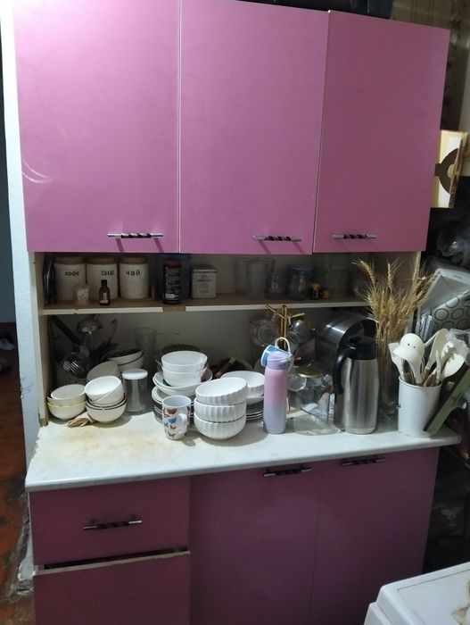 Ас уи шкафы қолданыстағы арзан баға сатамын