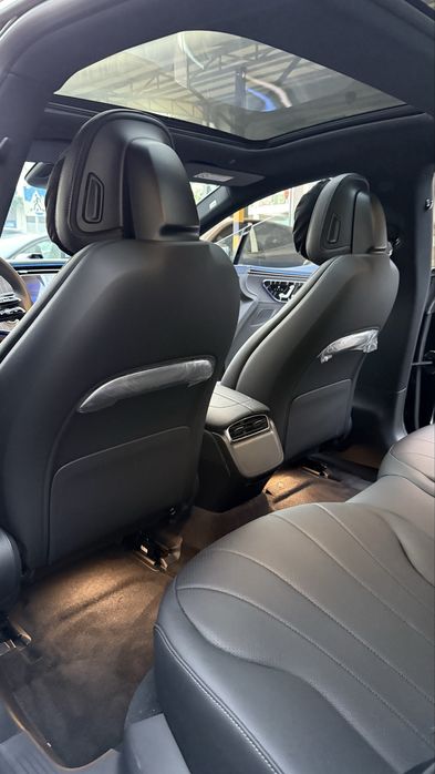 EQE 500 4Matic Mercedes Benz электромобиль в наличии сотувда тайёр