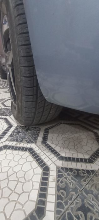Нархи 4800 $ келишамиз 95.   034.   69 . 90