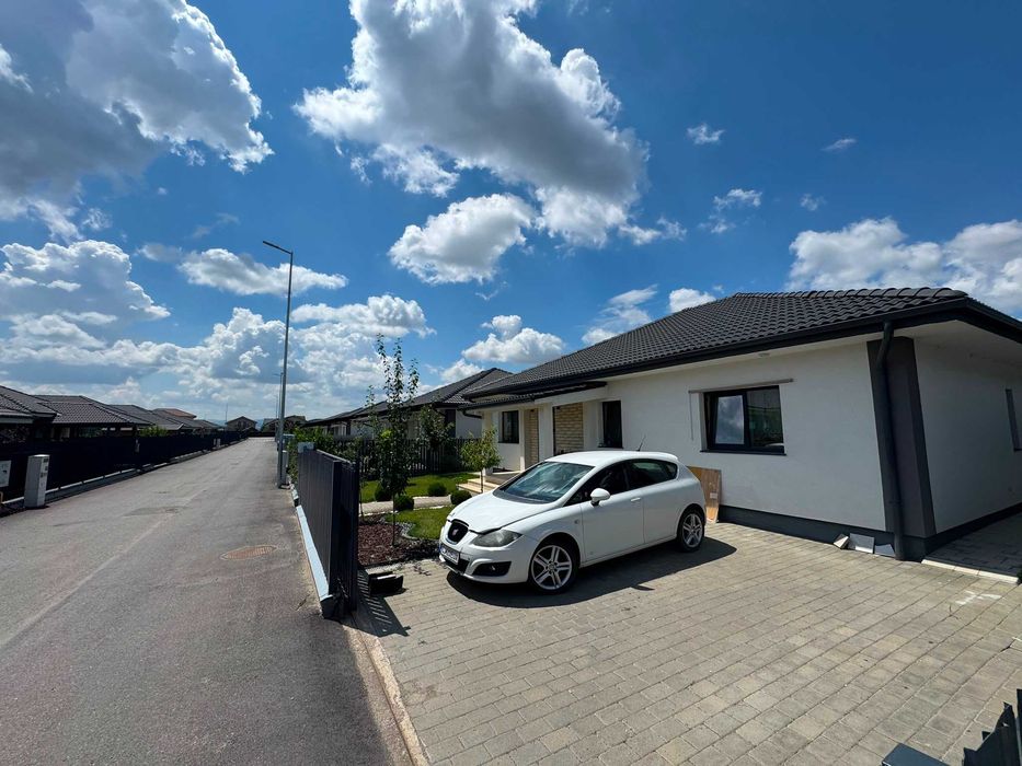 Casa individuala, 4 camere, complet mobilata si utilata, teren 800 mp, Jucu de Mijloc – Zona Han KM17