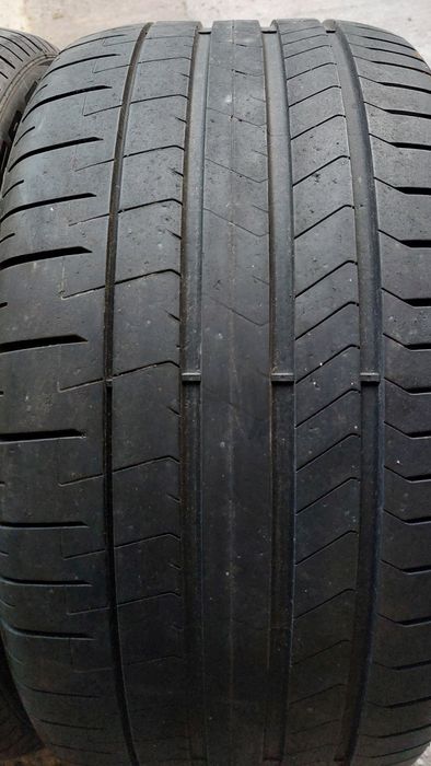 Спорт пакет 275/40/21 - 315/35/21 Pirelli P Zero PZ4 4 броя 21 цола
