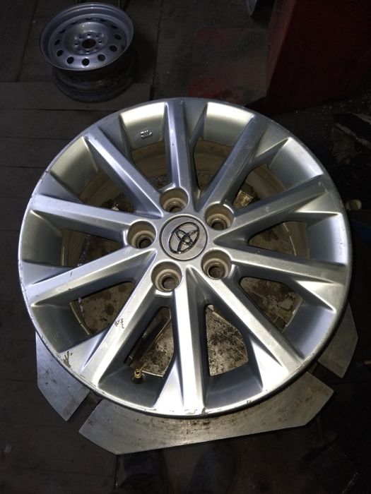 Диски на Toyota R16