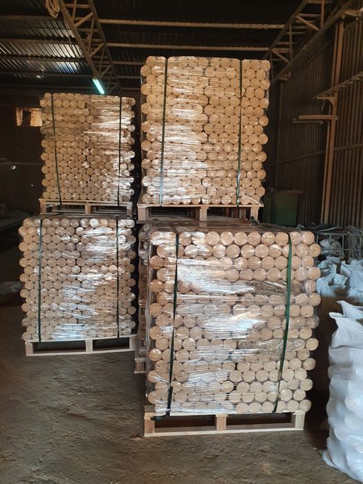 Lemn de foc de fag uscat sau verde livrat la domiciliu