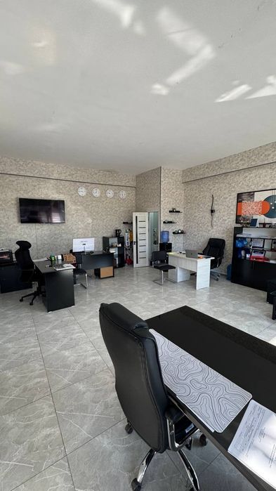 Продается нежилое помещение, ориентир: Военкомат/Байналминал, 45м²