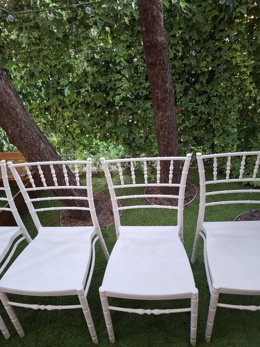 4 scaune Chiavari