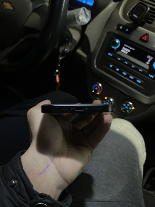 Айфон 16 128 гб 100 емкость