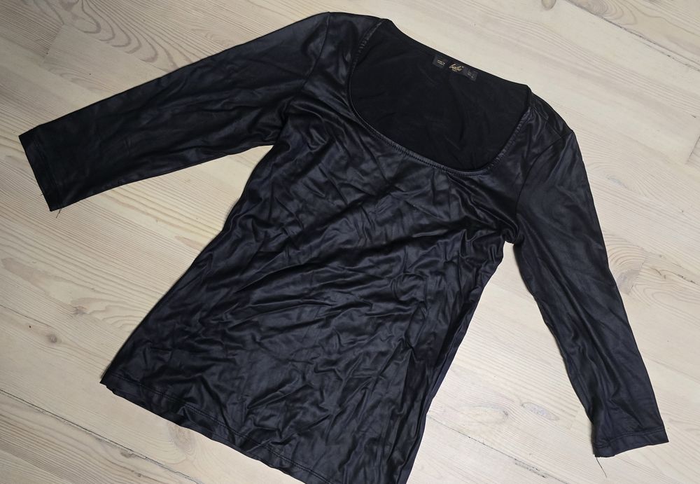 Кофта черная размер с-м