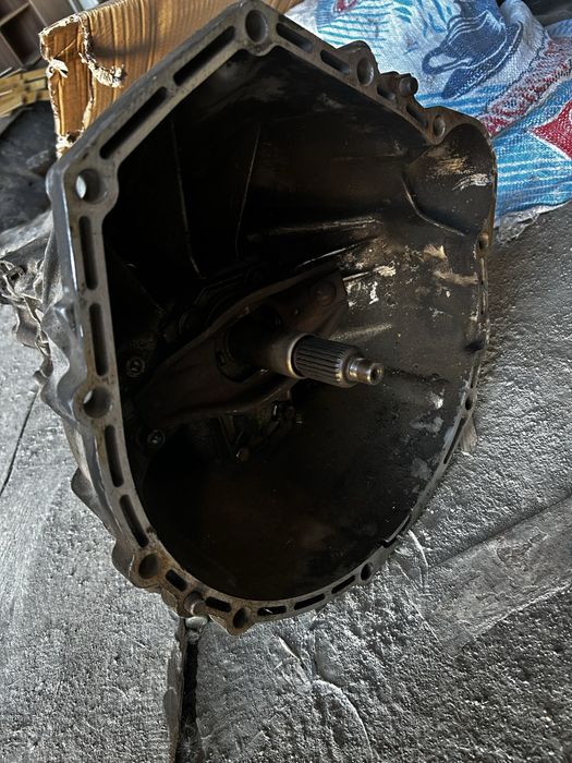 Коробка передачь Mercedes e230