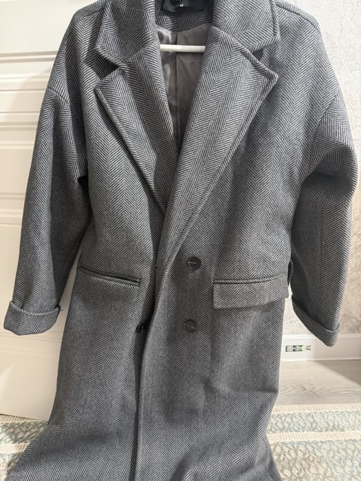 Пальто женскоееее