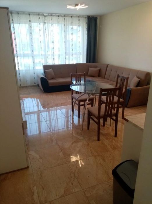 Дава се под наем Двустаен апартамент в София, Полигона - 75 кв.м за 550 € - Снимка #1