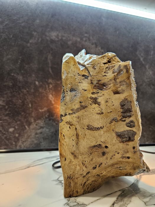 Ръчно изработена лампа от дърво Moon Light!