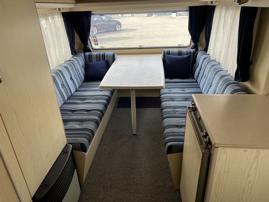 Rulotă Avento TL 395 Exclusief # 830 KG # 05/1998 # 3 Persoane #