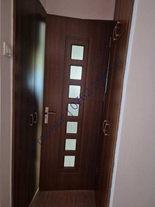 Vand apartament 2 camere | Zona Micro5 - Scoala nr 16
