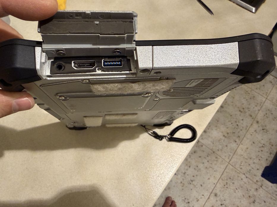 Tableta Panasonic FZ-G1 10.1 inch Touch i5 vPro 6300U