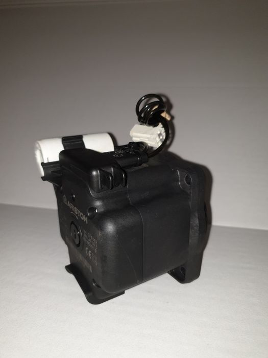 Stator Pompă  Ariston Recirculare Centrală Termică Ariston