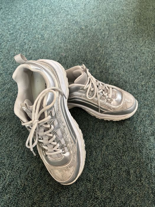 Fila strada маратонки и Liu Jo