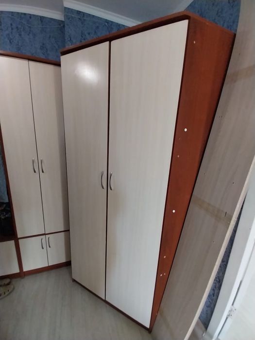 Продам шкаф (прихожая)