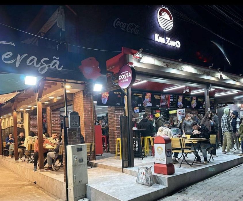 Vama Veche Ultracentral – 1.300 mp, Spațiu Comercial, Cazare și Parcare