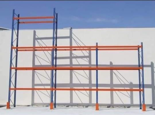 Rafturi metalice industriale