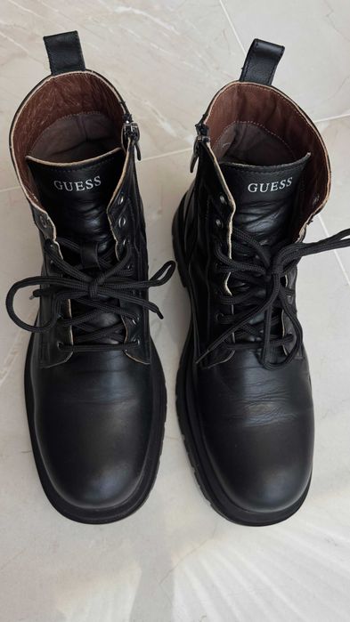 Оригинални мъжки боти Guess Pisa, като нови - номер 44