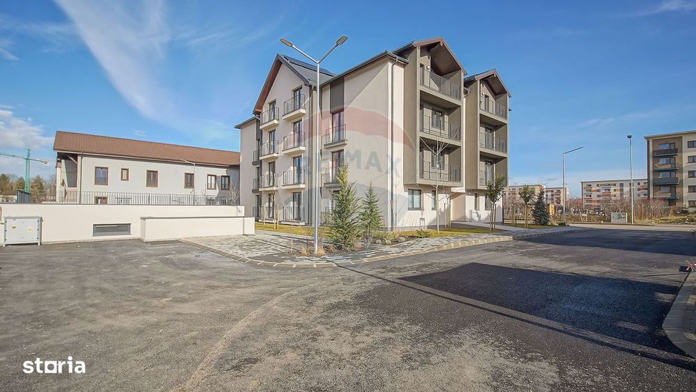 Garsoniera decomandata, 40 mp utili, etaj 1 | ROKMAN | Zona Tractorul