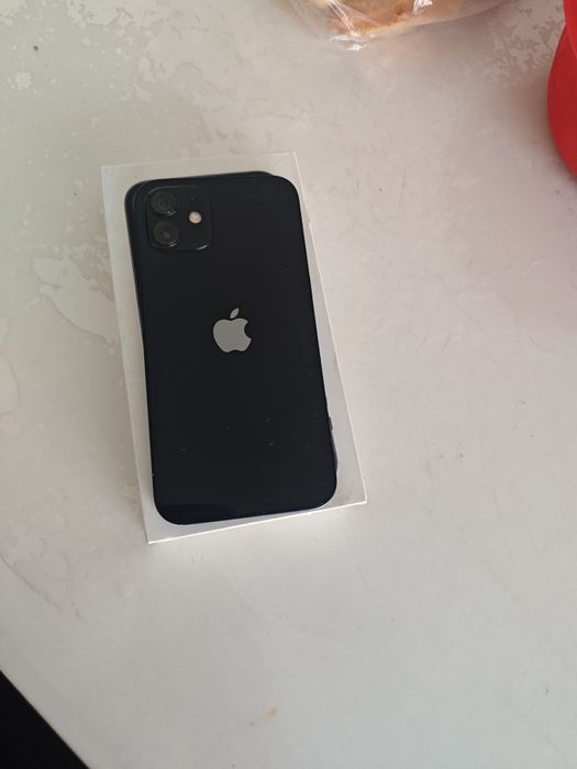 iPhone 12 64GB. iPhone