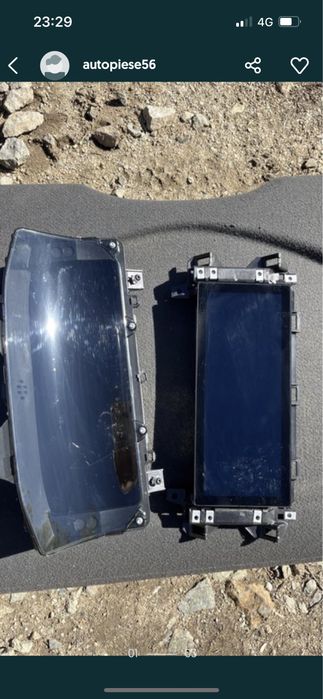 Ceasuri digitale display navigatie land rover discovery 2021