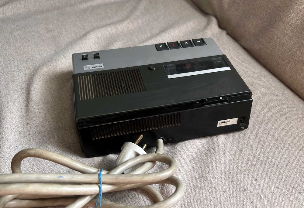Philips LFH0096 dictafon vintage, nefuncțional, colectie anii '70