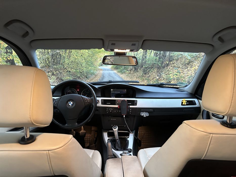 BMW seria 3 320d / E91 cel cu distributia in fata