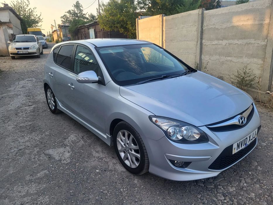 Usa dreapta spate/ Stop dreapta spate/ Stop stanga spate/ Hyundai I30 2010
