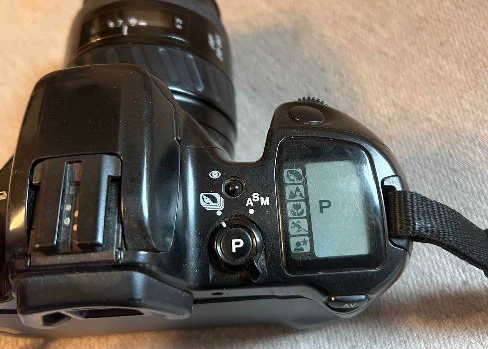 Aparat foto Minolta Dynax 500si body film montura A