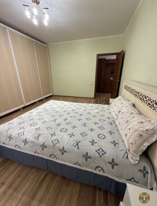 Продам 2 к.кв. Батыс 2