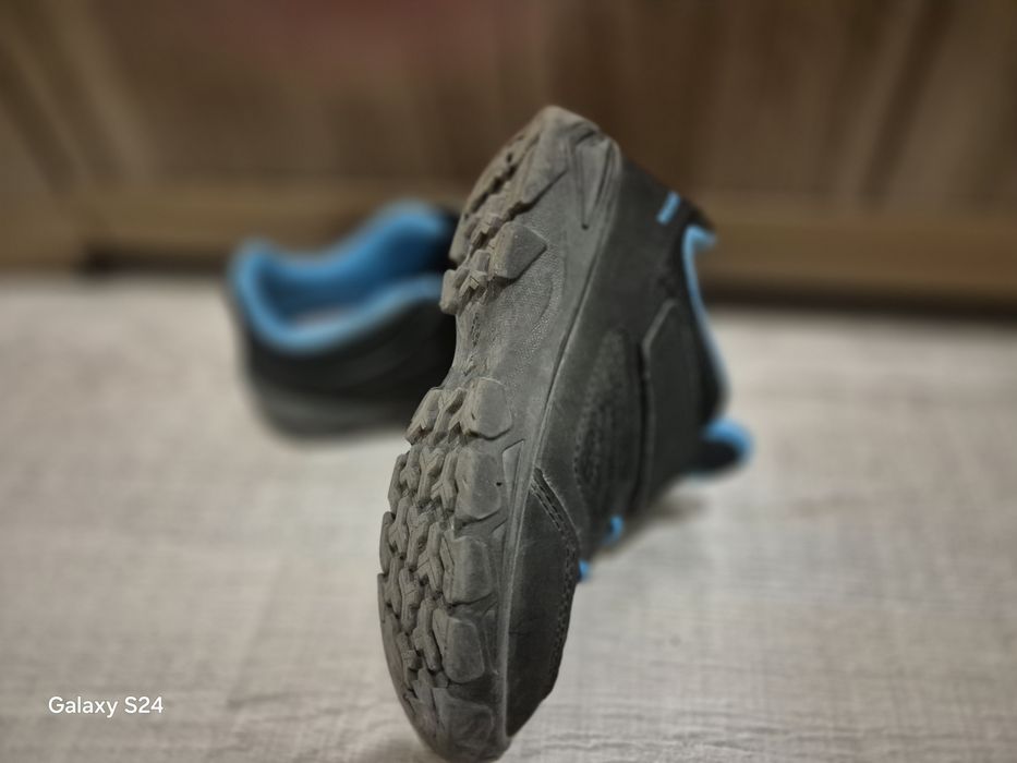 Детски обувки 27