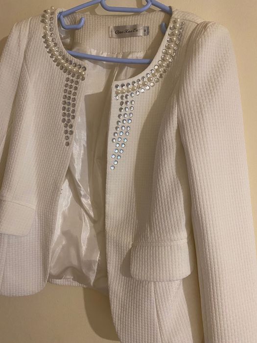 Sacou alb mărimea s