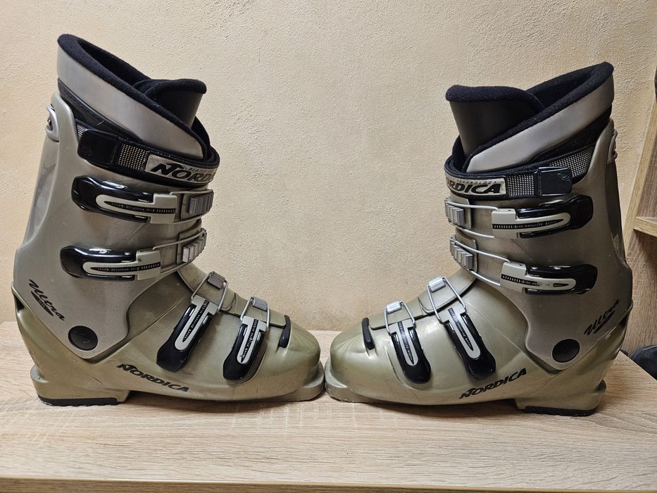 Ски обувки NORDICA