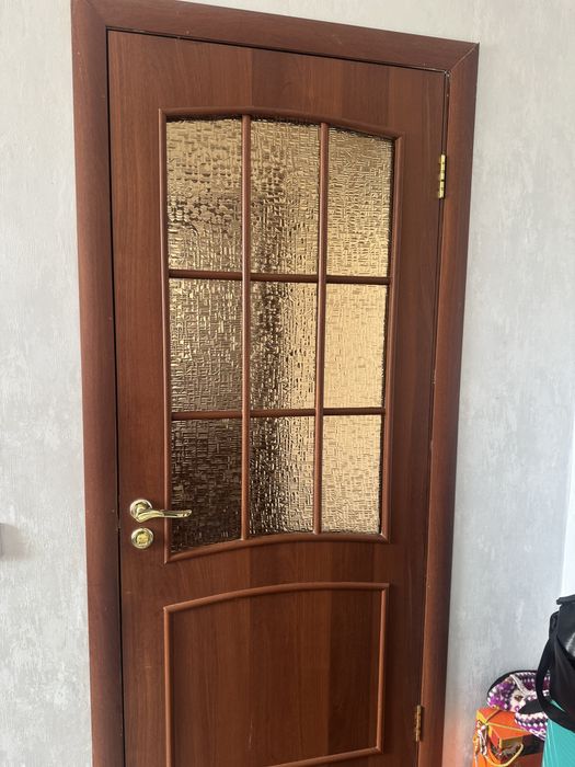 Двери меж комнатные