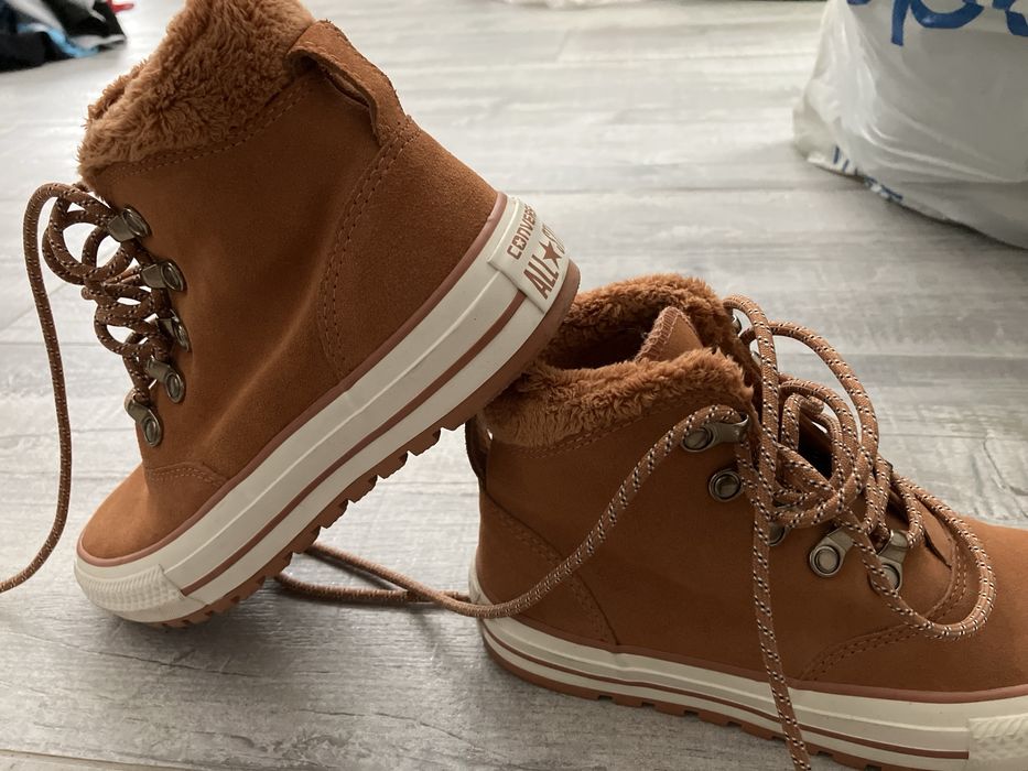 Vand Converse marimea 36