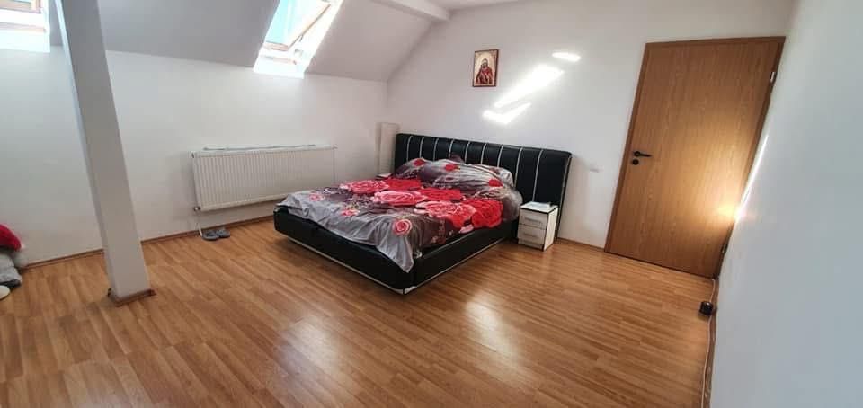 Vând apartament cu o cameră